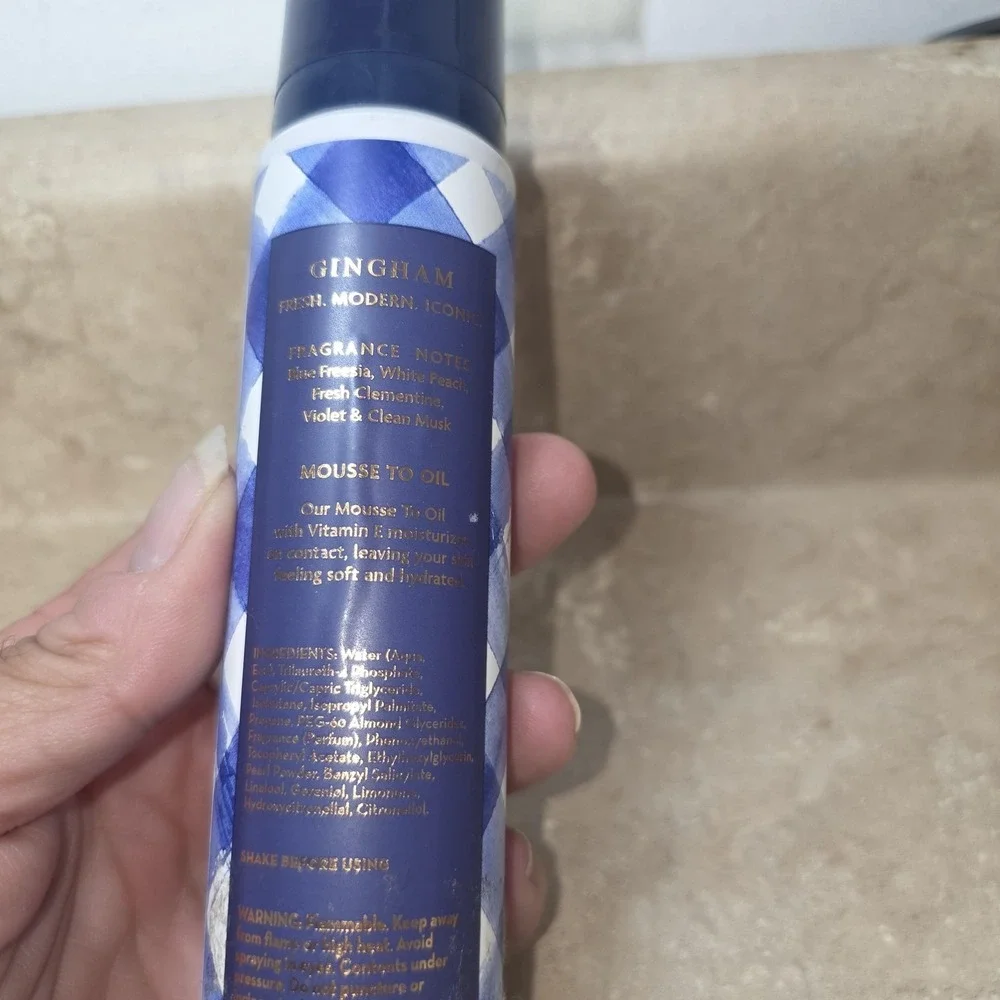 Bath & Body Works Gingham Moisturizing Mousse To Oil 4oz Body Oil Blue Women